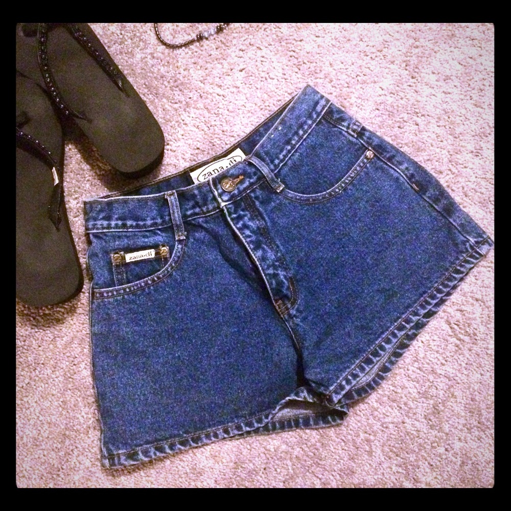 😎VTG Zana Di High Waisted Denim Shorts😎